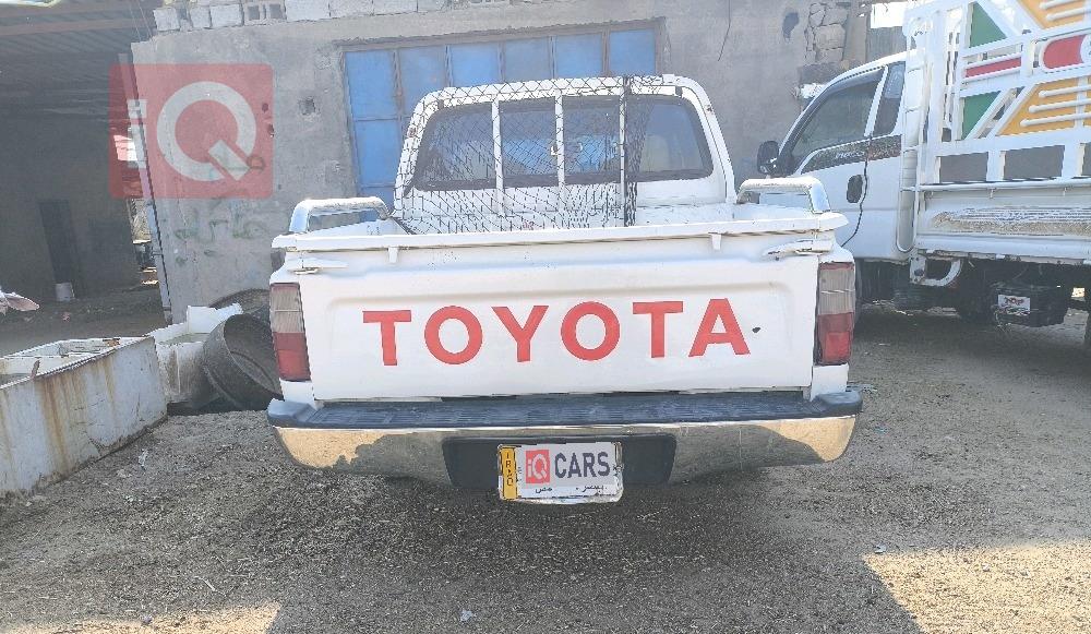تۆیۆتا هایلۆکس